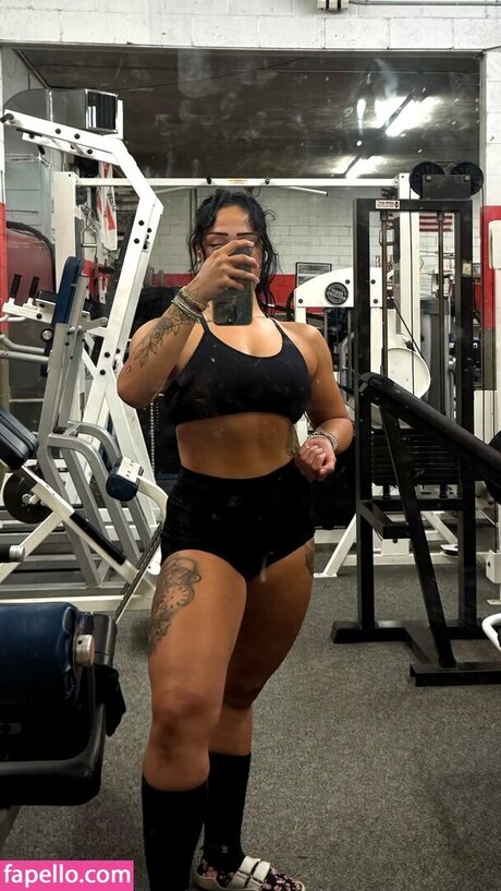 Kingandrea pretty star photos