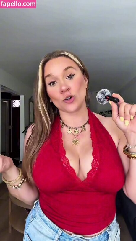 Justinaccessible model nude image