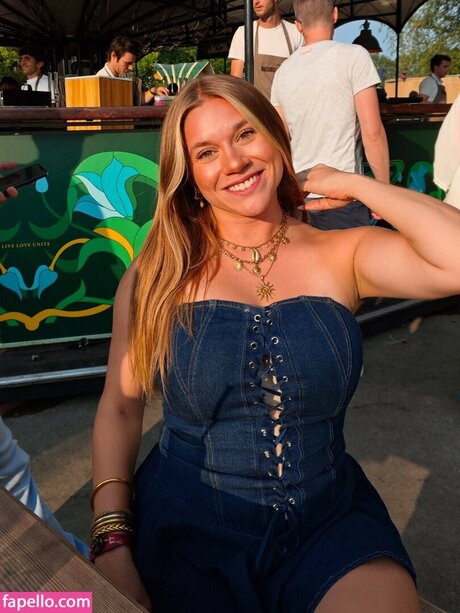 Justinaccessible pornstar nudes pics