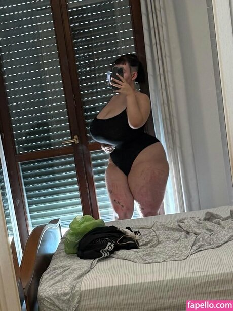 Vvalentinabonetalli pretty pornstar picture