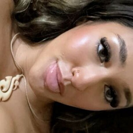 Teleaevansss sexy star image