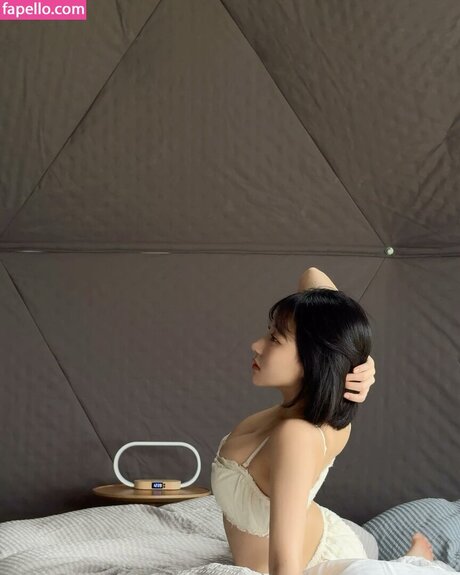 Tanaka Miku art star photos