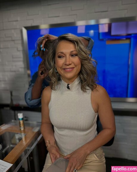 Ginger Zee pornstar top img