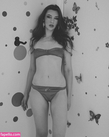 Jessie Paege pornstar nudes picture