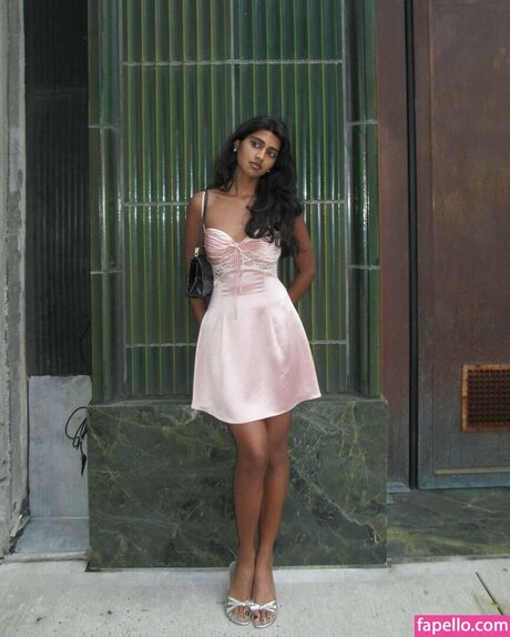 bbyg6rl star erotic gallery