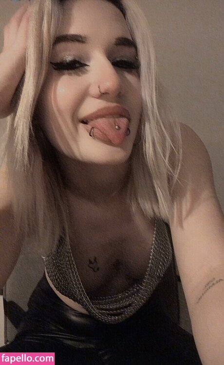 sky stn_ art actress pics