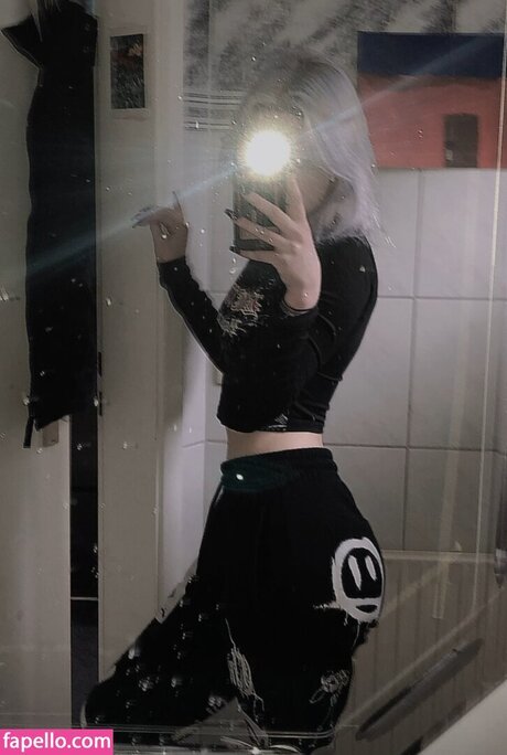 sky stn_ pretty actress photo