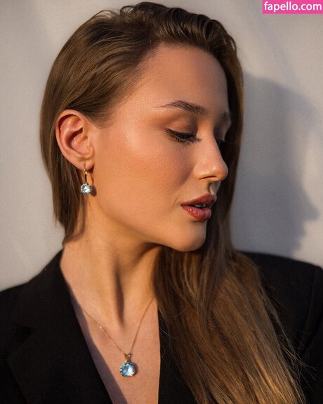 Oliwia Petryna adult actress pic