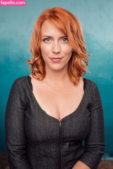 Emily Fleming top star pictures