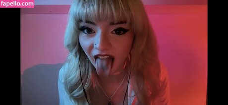 Emma s MySpace xxx star gallery