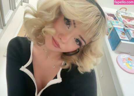 Emma s MySpace star nice images