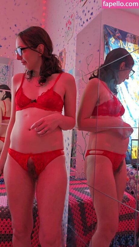 Sketchylady model pretty picture