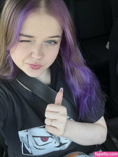 Roscumber star nude img