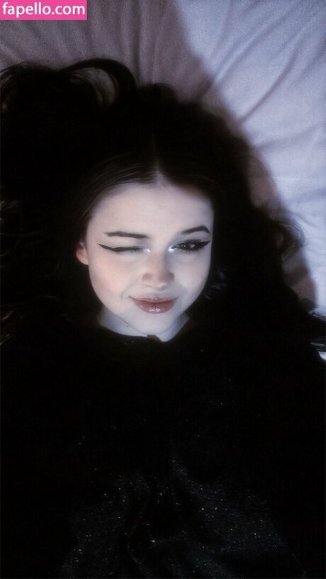 Roscumber high quality model photos