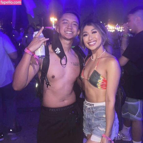 julienneby pornstar pretty picture