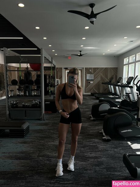 Kendal Grey xxx actress picture