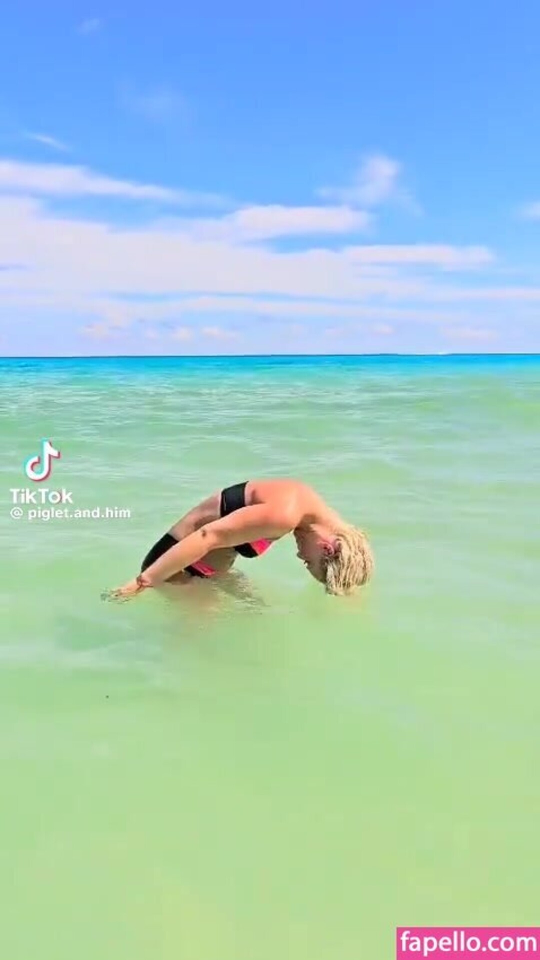 Piglet And Him nude model galleries