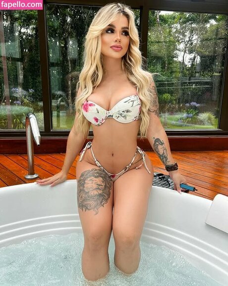 Debora Julia pornstar hd images