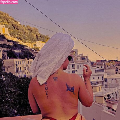 Martina Rolando erotic actress gallery