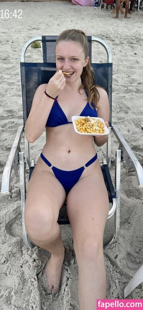 Edurd Quire11i pornstar naked archive