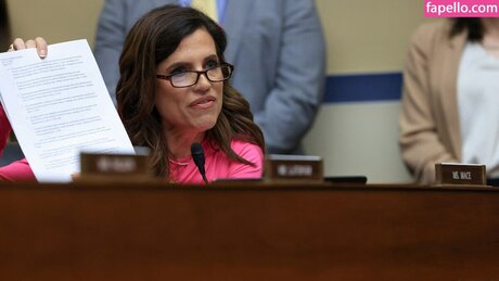 nancymace naked model pics