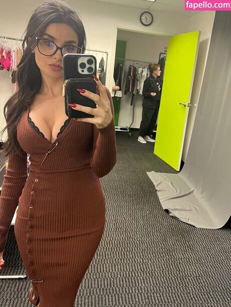 DCU Women sex actress pics