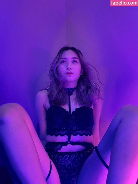 Spice Dashi sexy actress gallery