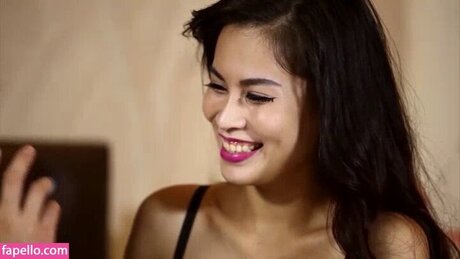 Platoo Maria Phaninthon exclusive star picture