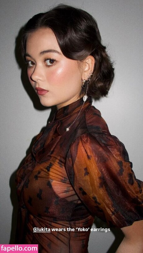 perfect shemale onlyfans pornographic photo