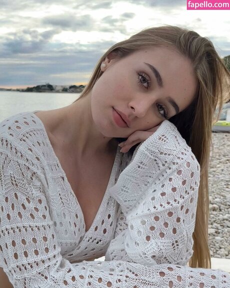 Susana Guerrero star hot images