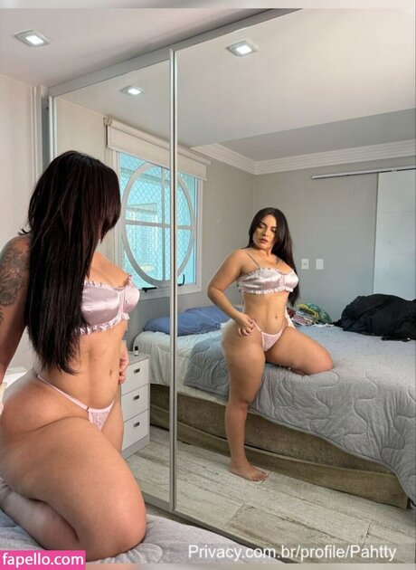 Pahtty_ model hd photo