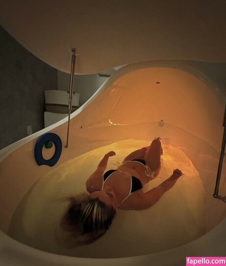 Kaylee Sticker perfect pornstar archive