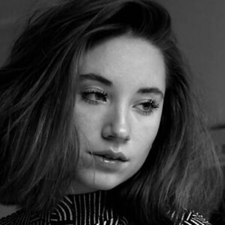 Nina Gademan sexy pornstar img