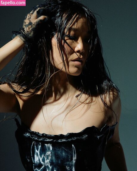 Alicia Hannah Kim model top gallery