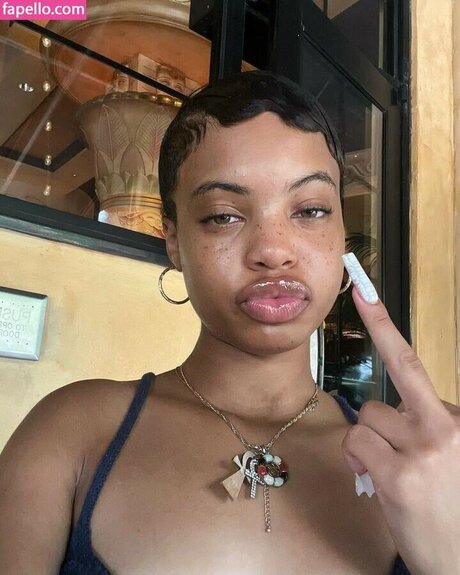 black hair onlyfans beautiful xxx pic