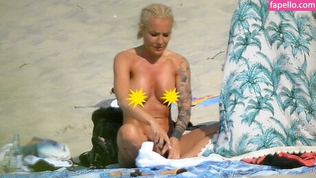 Blanka Lipi ska sex model archive