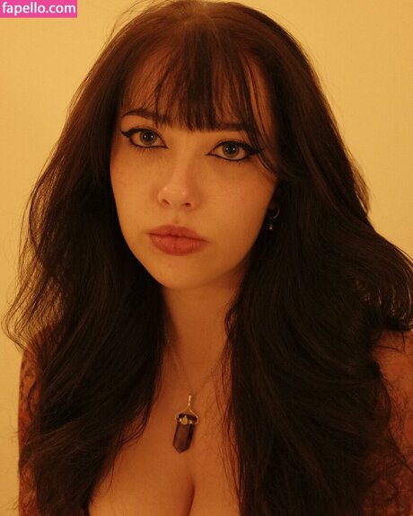 Meowcrobe model adult pictures