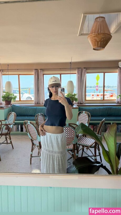 Caylee Cowan erotic pornstar photo