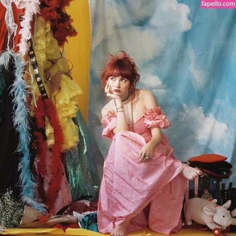 Ava Maybee star naked pictures