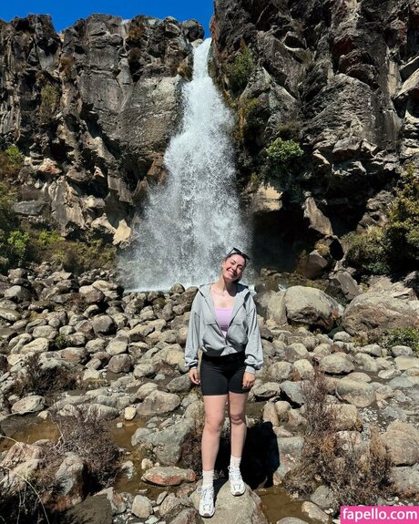 NicsandNacs nudes star img