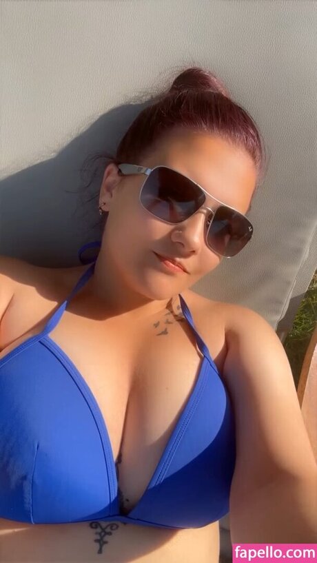 Chelzbcfcburke model sex images