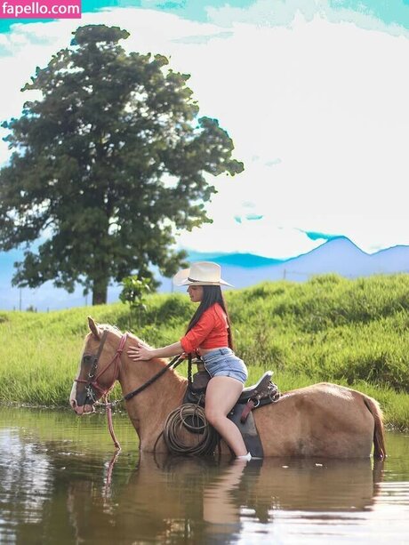 Lina Maria Romero model beautiful pic