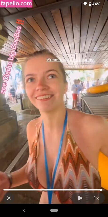 Zoe Clarke model nude photos