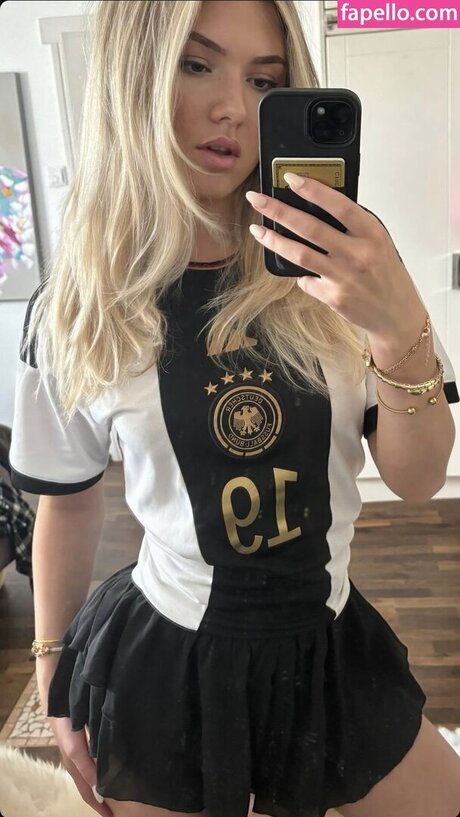 Charlie Ferarie porn actress picture