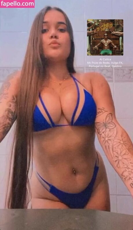 byalineferri star naked picture