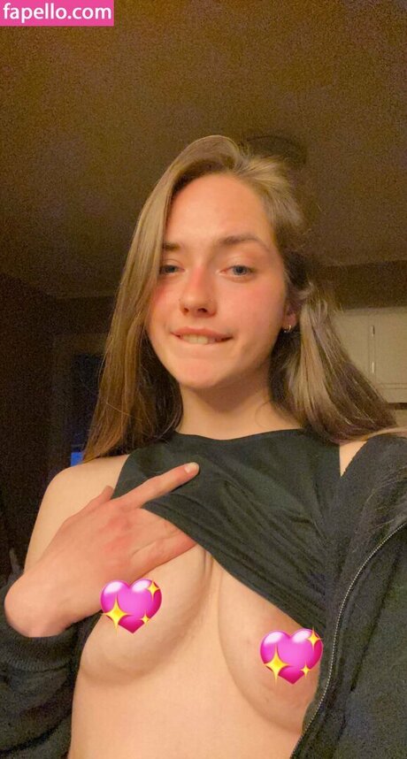 Peachyhal model exclusive pictures