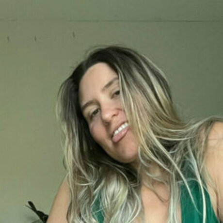 Ali Smiles xxx star images