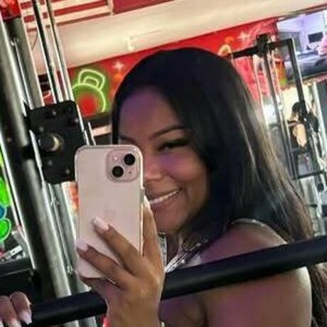 Gabibombom_ profile pic