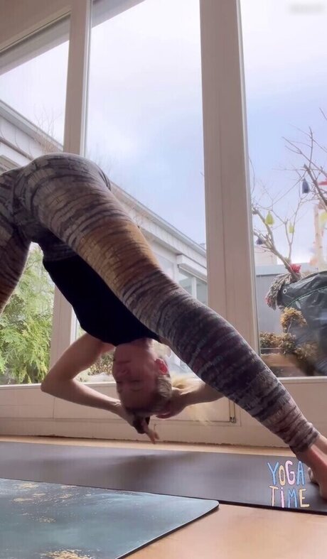 mature solo onlyfans nude photos