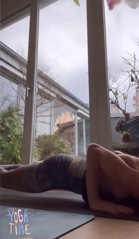 Wolke Hegenbarth model porn pic